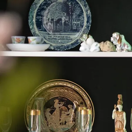 Palazzo Carafa Della Spina - Maison De Charme Appartamento Napoli